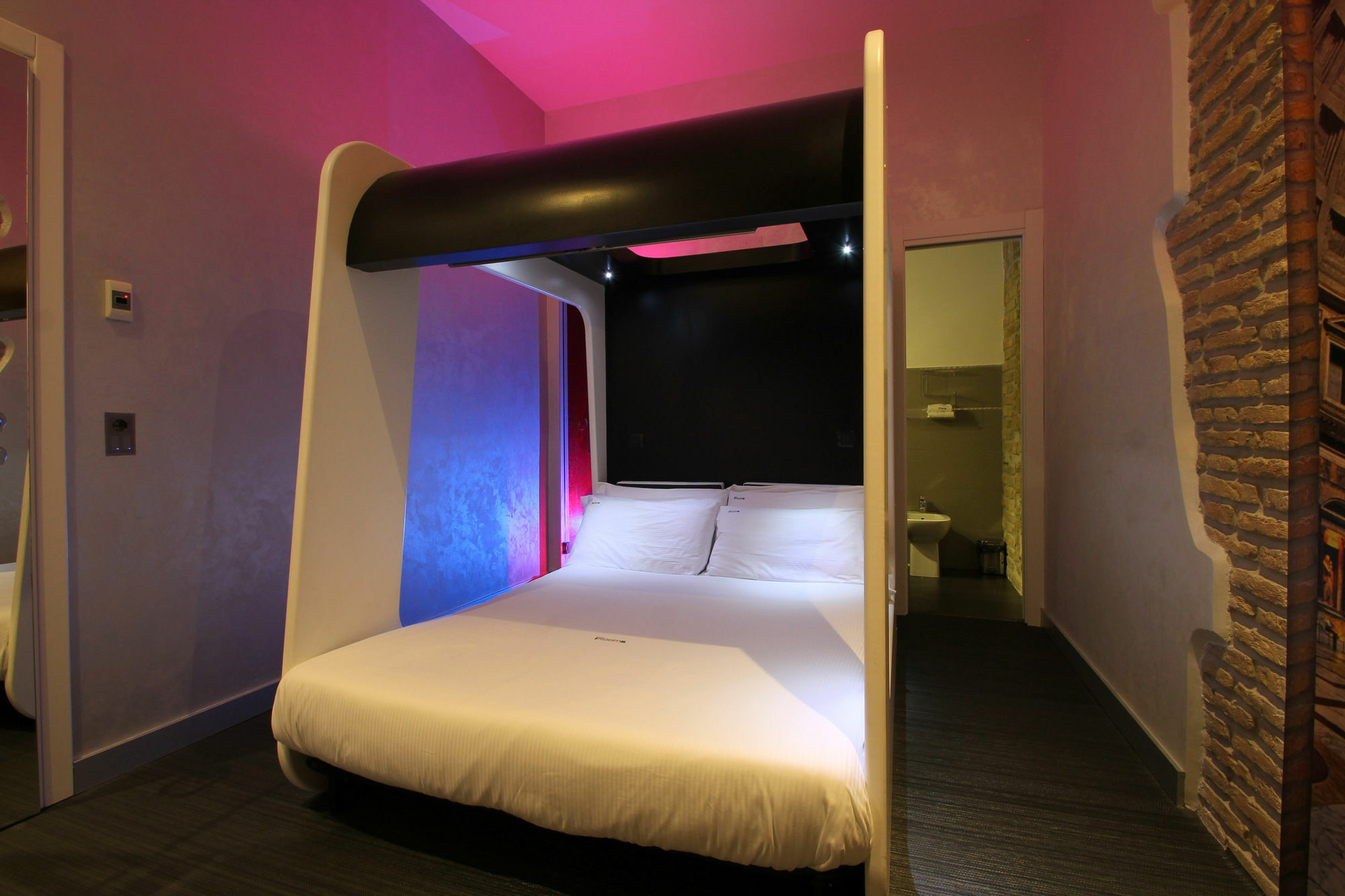 Irooms Central Station Рим Екстериор снимка